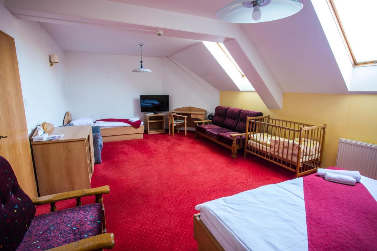 Hotel Pod Zamkom Bojnice Dış mekan fotoğraf